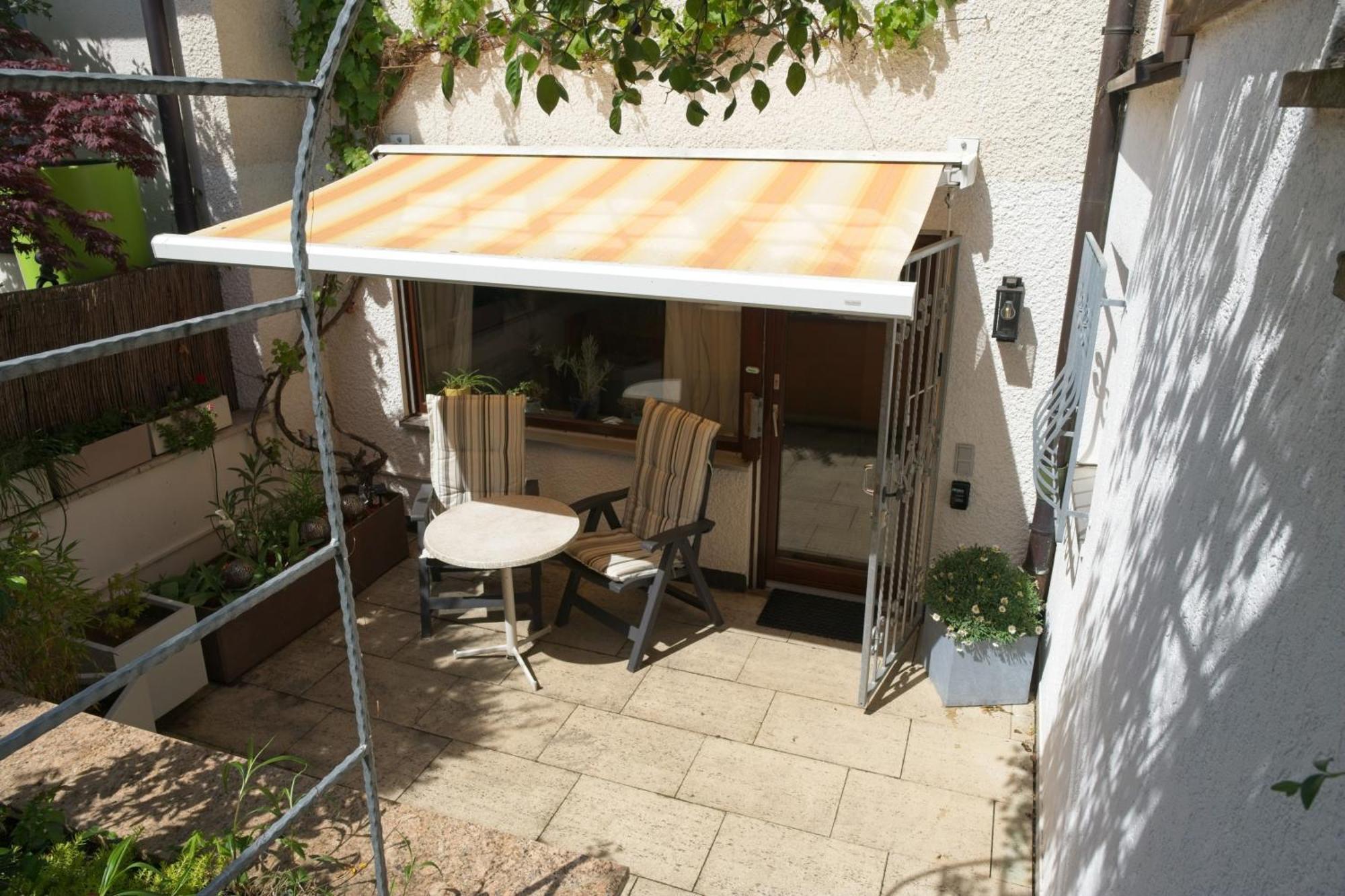 Ferienwohnung Erbachstrasse バイブリンゲン エクステリア 写真