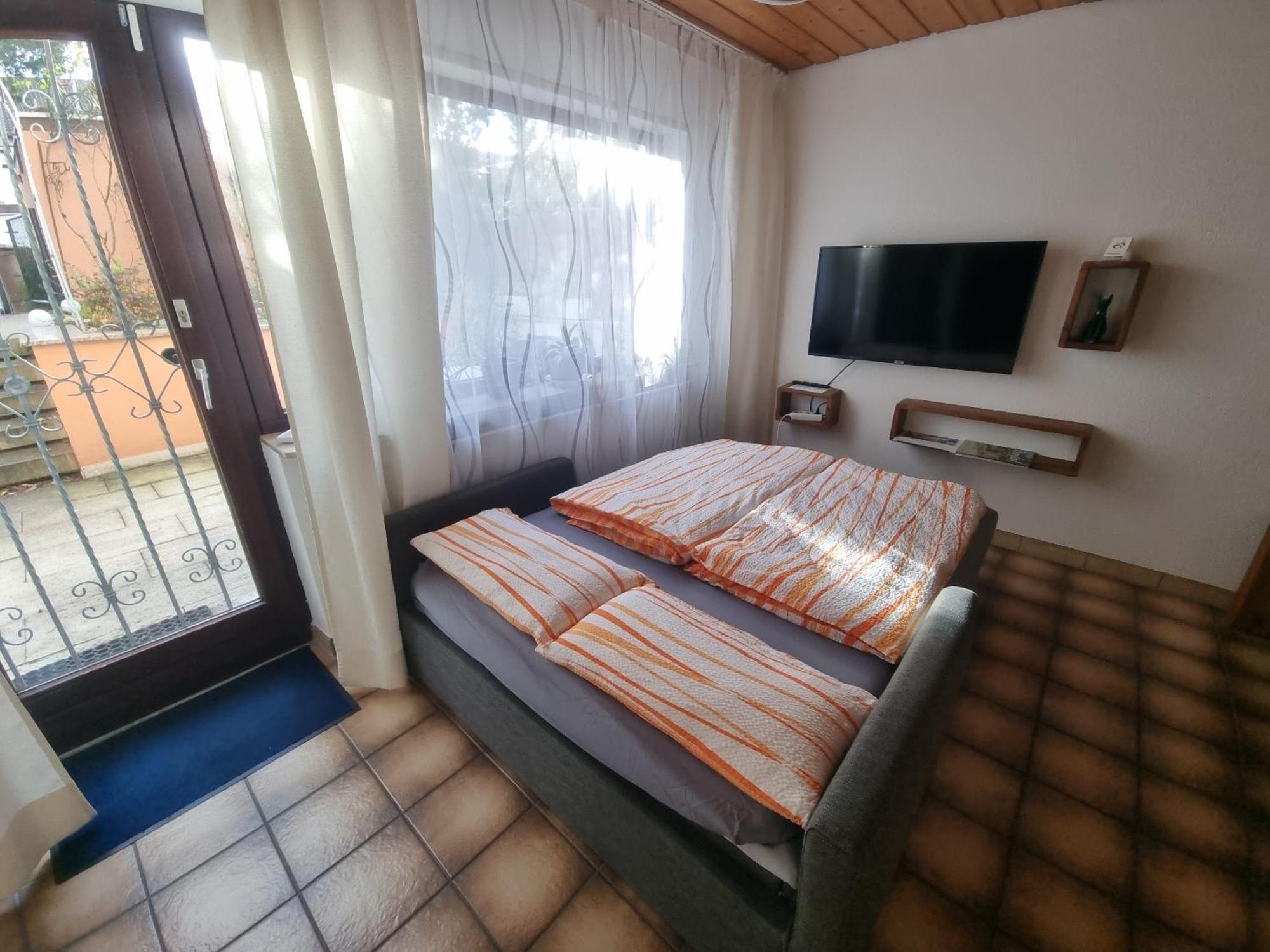 Ferienwohnung Erbachstrasse バイブリンゲン エクステリア 写真