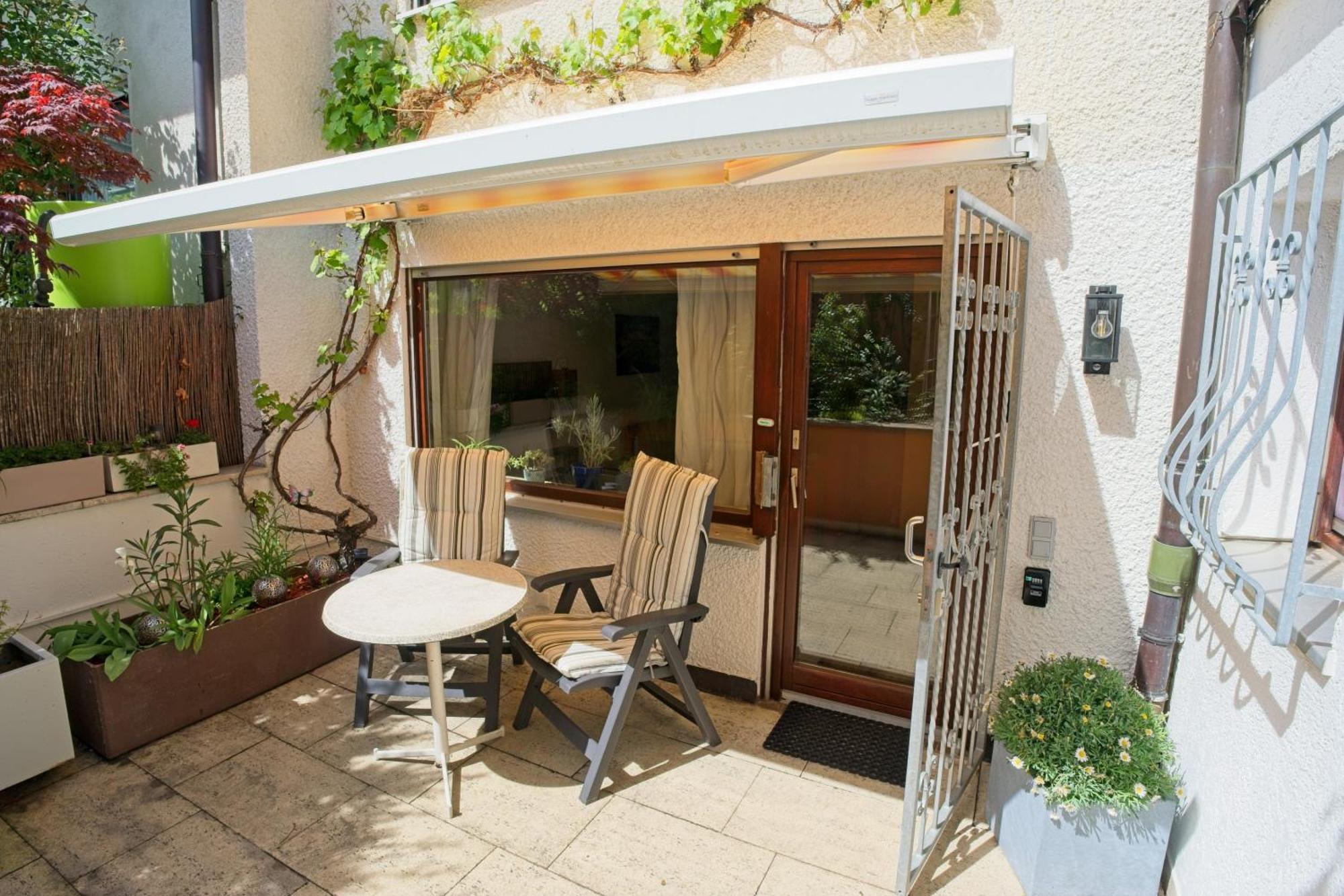 Ferienwohnung Erbachstrasse バイブリンゲン エクステリア 写真